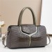 Women’s Handbags 