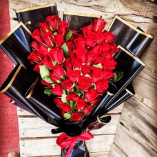 A bouquet of roses