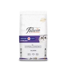 Dry Cat Food