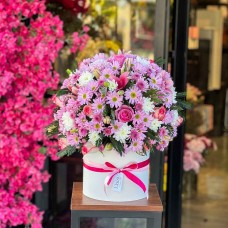 Elegant flower box 