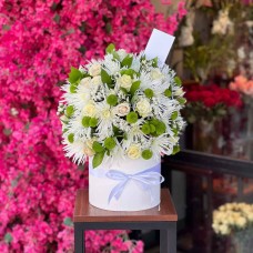 Elegant flower box 