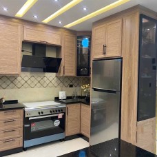 ﻿Full-Height Solid Aluminum Kitchen with Galaxy Granite Top