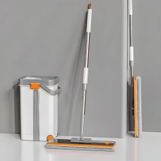 Plastic mop with bucket