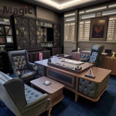 ﻿Distinctive desk with modern design