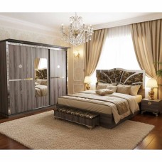 Luxurious Master Bedroom Luxurious Master Bedroom