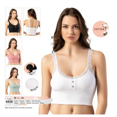 Women’s Lace Trim Padded Ribbed Crop Top Women’s Lace Trim Padded Ribbed Crop Top