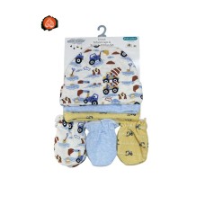 Baby hats and gloves