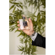 Men's perfume