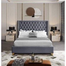 ﻿Closed box with bed header