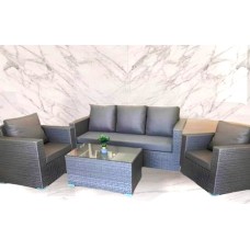 ﻿Rattan set