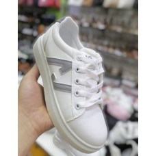 Women's  shoes