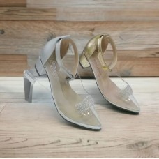 ﻿Girls shoes 