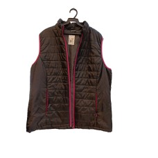 ﻿Vest