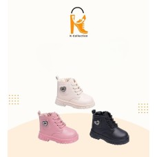﻿Children's shoes