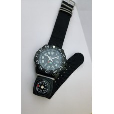 Men's wristwatch