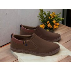 Man's shoes