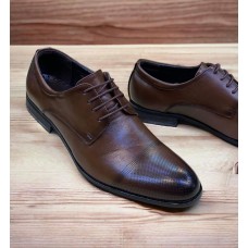 Man's shoes
