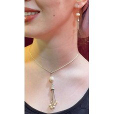 Natural pearl set