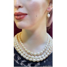 Natural pearl necklace