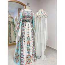 ﻿The bride's dress