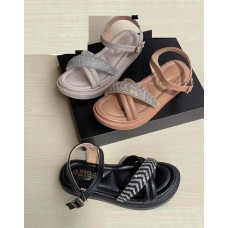 Women's sandals
