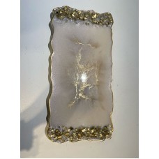 Resin tray