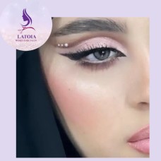 Makeup with eyelashes
