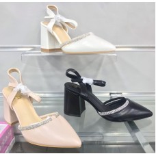 Women's shoes