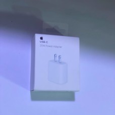 شاحن Apple USB-C بقدرة 20 واط