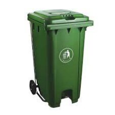 Trash container