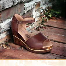 Women's shoes