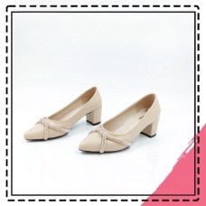 Women's shoes